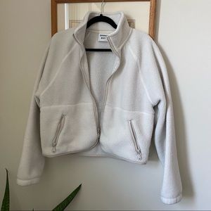 Aritzia Sunday best white fuzzy zip up